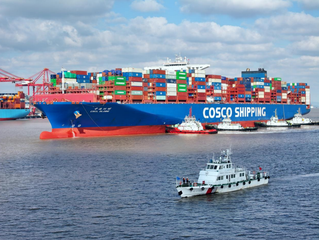 天下首创！宁波舟山港“双通道”时代正式开启，，，超大型船舶通行能力预计提升50%