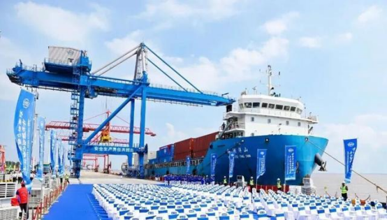 新箱交付更快！中远海运打造“启东－宁波”集装箱直达航线