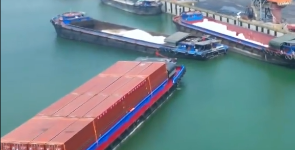 泰安东平港至苏州太仓港内河集装箱直达航线正式开通